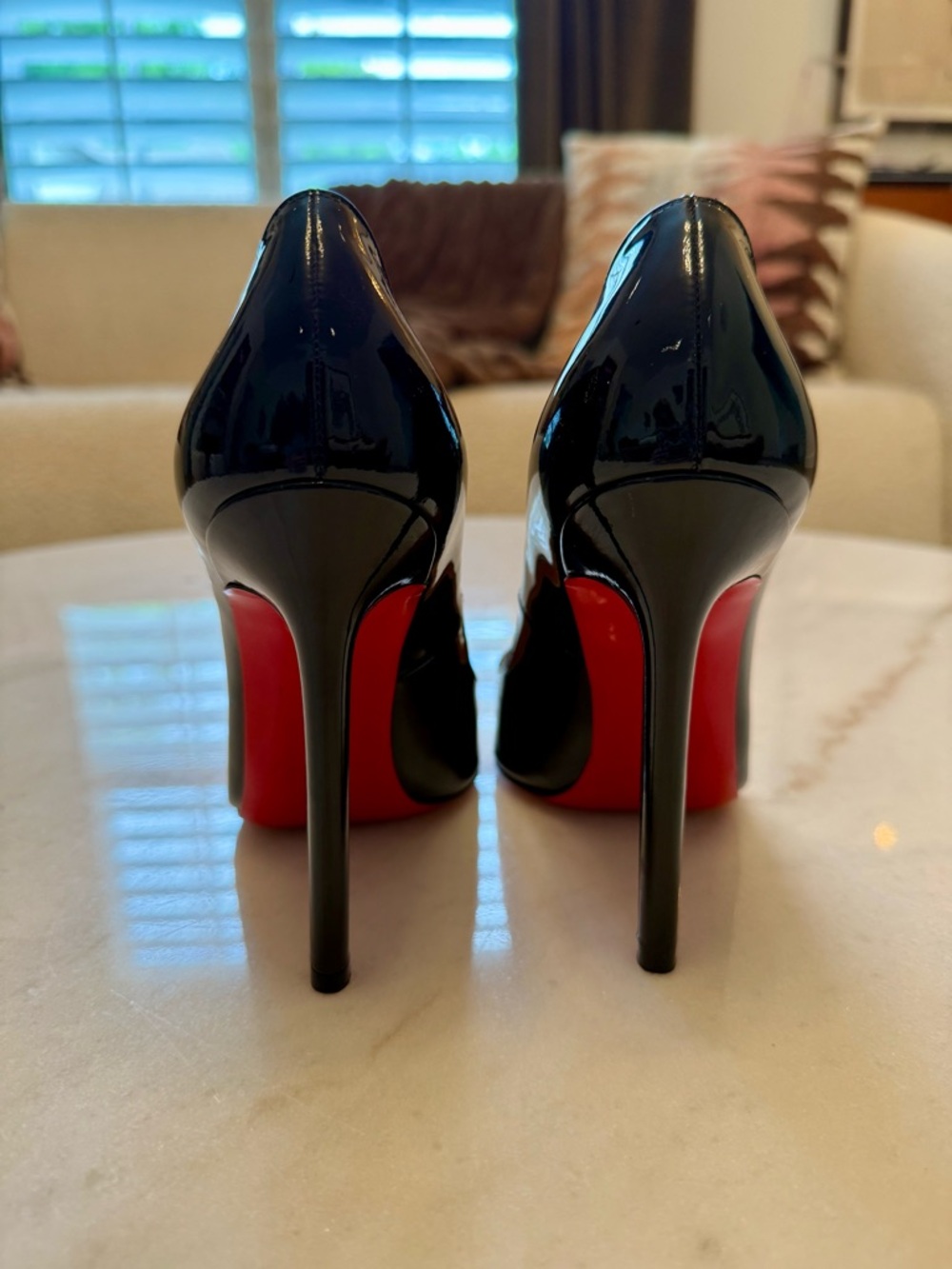 Christian Louboutin Black Patent Pointed-Toe Stiletto Pumps - so Kate - Picture 5 of 5